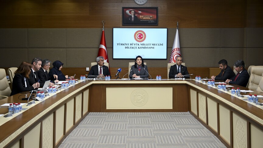 Meclis’e “Kadınlar da askere alınsın” başvurusu